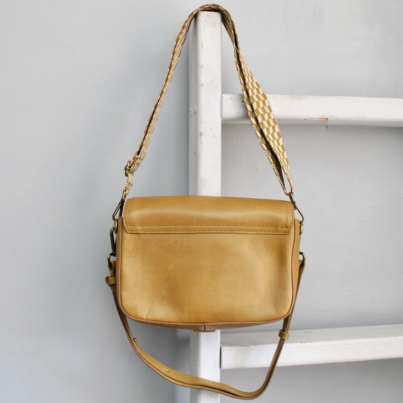 Madewell The Transport Flap Shoulder Bag Yellow Checkerboard Webbing Strap NWT - Picture 3 of 8